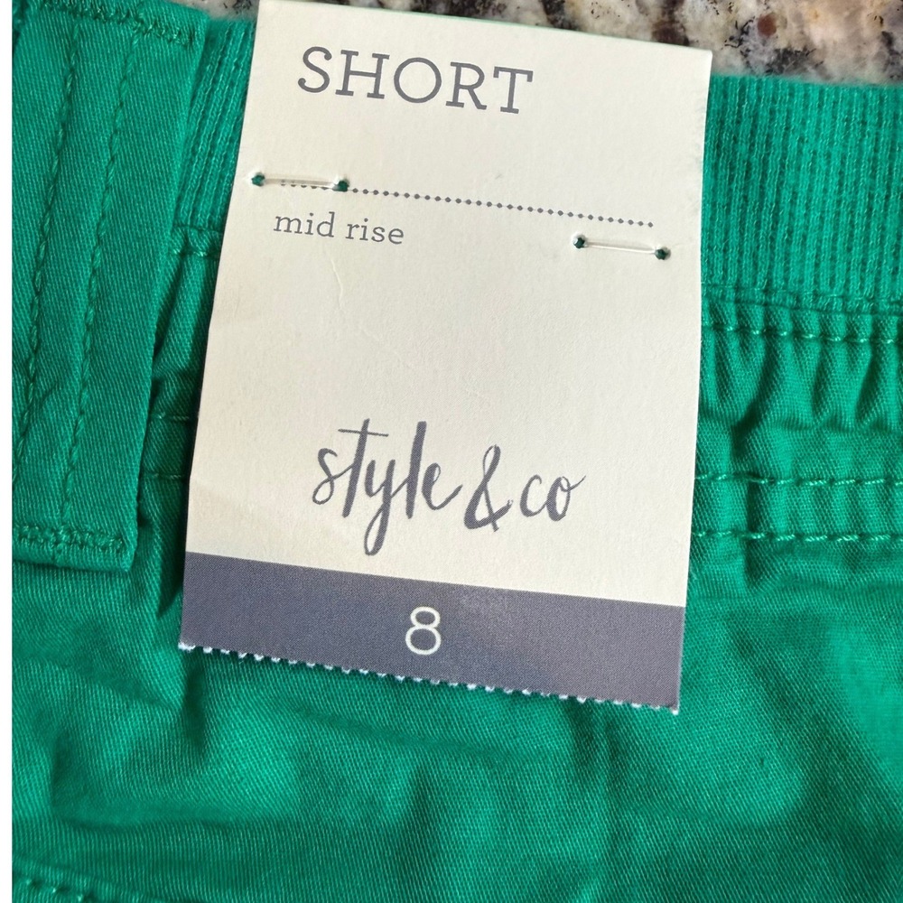 Style & Co Womens Zig Zag Cargo Shorts Bold Emerald Green Mid Rise Size 8 NWT - Picture 3 of 4